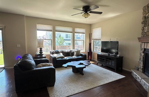 Centerra House | Charming 3-bedroom house in Lovely Loveland with AC