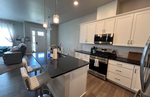 Centerra House | Charming 3-bedroom townhome in Beautiful Loveland with WiFi, AC, fitness room