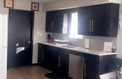 Oklahoma County House | Charming 4-bedroom farmhouse with WiFi, AC in welcoming Spencer
