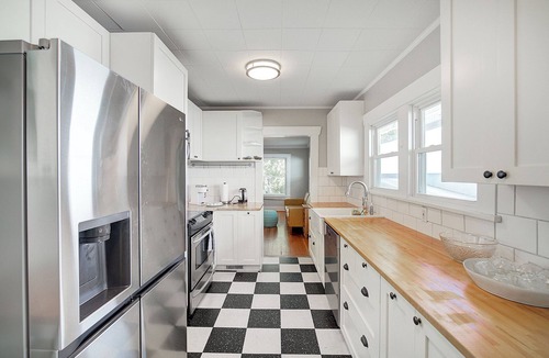 Minor House | Charming 4-bedroom house at Seattle University Campus