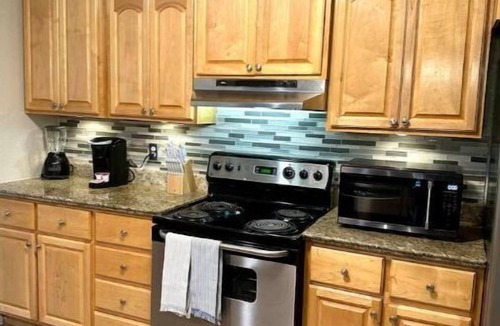 Eagle Pass House | Charming 4beds/2bath Entire Home