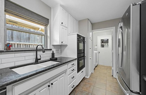 North Arlington House | Charming 5-bedroom Pool House with AC/Heater in Arlington