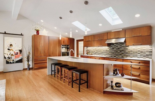 Interurban Park House | Charming 50s Remodel Near Chautauqua & University