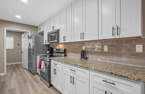 Bedford House | Charming Bedford 4BR Gameroom - World Cup Welcome!