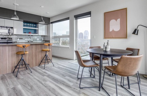 Broadway Apartment | Charming Capitol Hill 2BR w/ Gym & Roof Deck, near I-5, by Blueground