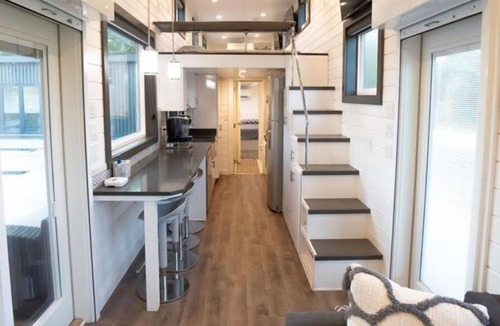 Brookshire Resort | Charming container home 6-bed, pool house serene, tranquil and relax in nature.
