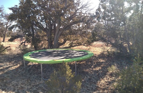 Ramah Cabin | Charming Dragonfly Casita with WiFi in Pinehill - perfect for a getaway