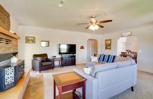 Gem County House | Charming Emmett Home w/Patio - 14 Mi to Reservoir