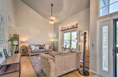 South Westminster House | Charming Family Home, Near Light Rail & Lake!