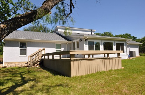 Cross Roads House | Charming home in 5 Acre