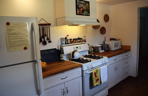 Mesilla Park House | Charming home, quiet neighborhood, close to NMSU & Convention Center