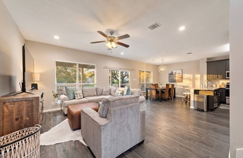 West Livingston House | Charming Home with Lake Views & Private Pool