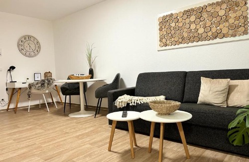 Weyhausen Apartment | Charming Homes - Studio 20