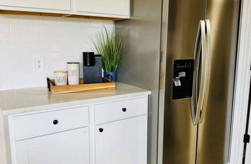 Nederland House | Charming & Luxe Cottage 3 BR 2 BA