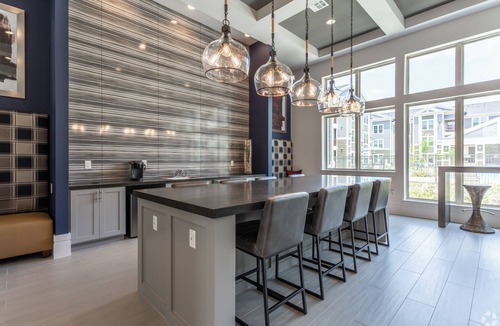 Southeast Houston Apartment | Charming & Modern 1Bd/1Bth I Properties by Preston