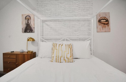 Astrodome Apartment | Charming Oasis Mins Away to MED CTR & NRG