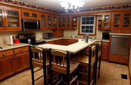 Rossville House | Charming peaceful getaway 3 bedrooms 2 bath lovely porches serene secluded patio