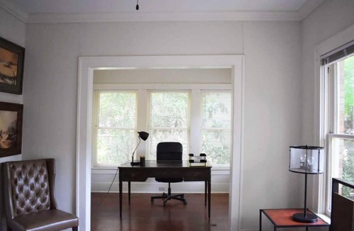 Neartown House | Charming, Quiet Apartment in the Heart of Montrose