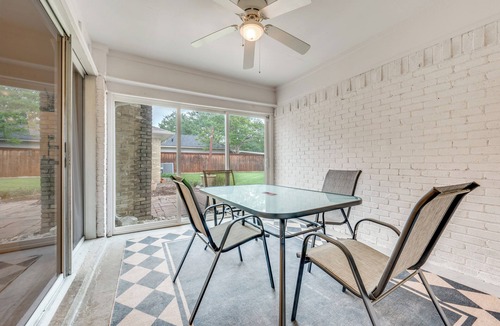 Farmers Branch House | Charming, Quiet Neighborhood Home