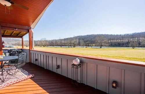 Draper House | Charming riverside with stunning views, cozy interiors, full amenities, and spacious decks.