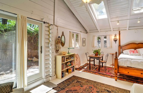 Tesuque Cabin | Charming Santa Fe Studio Cabin w/ Patio & Yard!