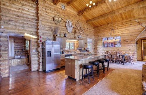 Timber Ridge Ranch House | Charming & Spacious Cabin With Breathtaking Mountain Views!