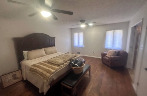Shiloh Bed & Breakfast | Charming/spacious one-level 5-bedroom B&B in a nice and quiet area in Dayton.