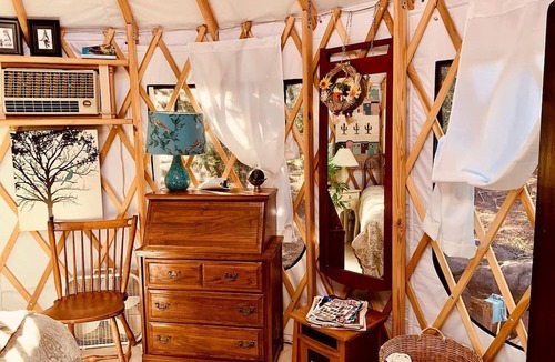 Zuzax Cabin | Charming Yurt in the Cibola National Forest near Albuquerque, New Mexico