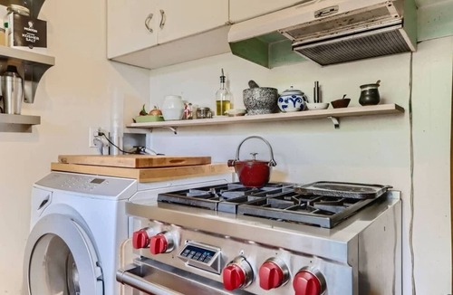 Old North Boulder House | Cheerful 1BDR home in North Boulder