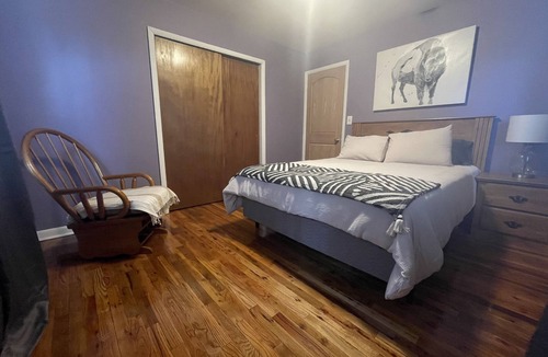 Cheyenne House | Cheerful 3-bedroom home centrally located