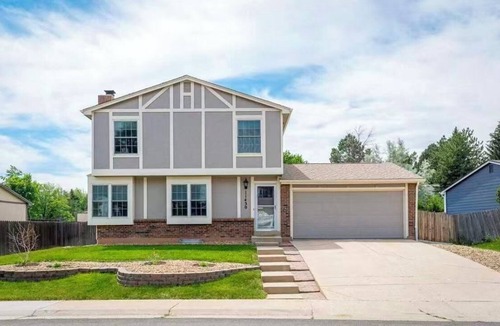 Foothill Green House | Cheerful 4BR House Near Red Rocks & Mountains!