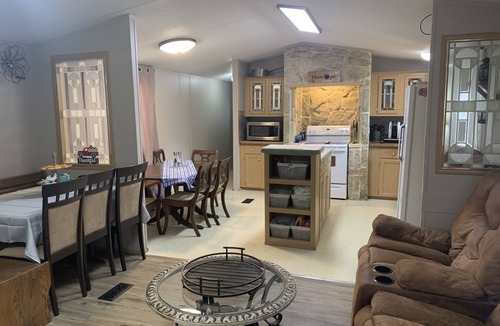 Nacogdoches House | Chelbertina’s 316 country 3b2b