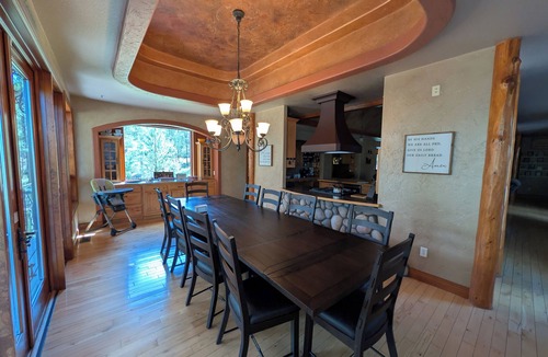 Custer House | Cherry on Top Lodge- we are ready to host you for a SWEET getaway!