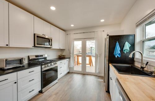 Erie Apartment | Chic Erie Vacation Rental ~ 14 Mi to Boulder!