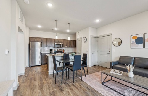 Cleburne Apartment | Chisholm Trace 1235 I Spacious 1 Bed 1 Bath