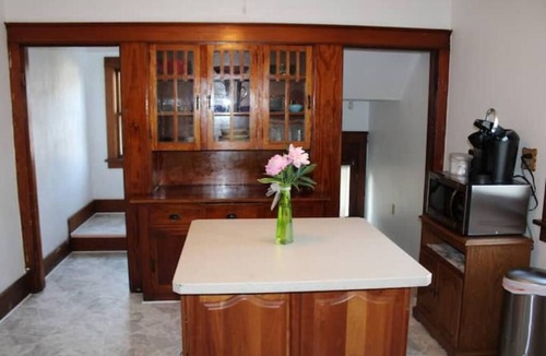 Lincoln House | Classic home by Memorial Stadium