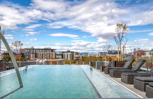 Speer Apartment | Classic Wash Park 1BR w/ Pool, Gym & W/D, nr trails, by Blueground