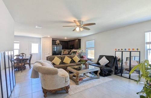 Fort Worth House | Clean, Tranquil Bedroom in a Chill, Peaceful Fort Worth Home with Central AC