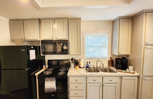 Piney Cottage | Clearwater Cottage A