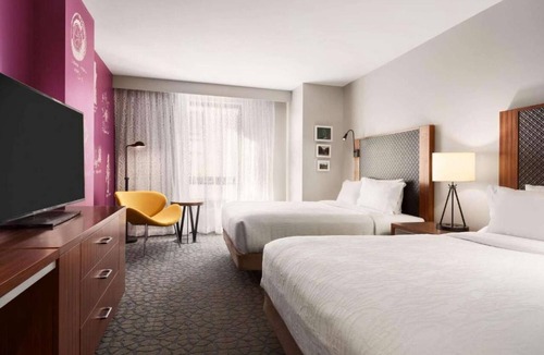 Whittier Hotel | Close to Pearl Street | Restaurant + Spa & Gym