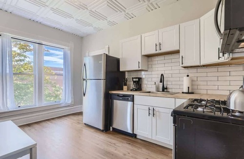 City Park Apartment | Cloud by Modern Midstay/1Block to City Park #C12