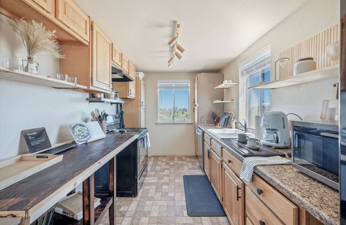 Brewster Villa | CloudDrift Villa - Romantic MountainTop Getaway with Spa, Sauna and Amazing View