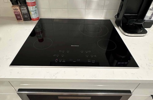 City Park West Apartment | CO6. (Condo) 1 Bed Lux/near St.Joseph/Laundry