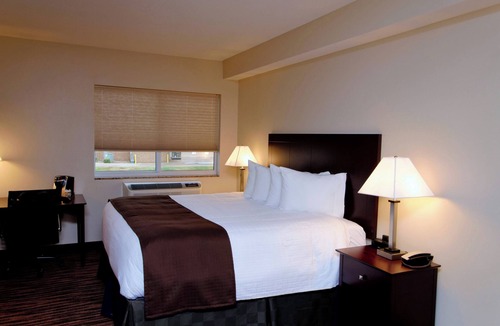 Fort Madison Hotel | Cobblestone Inn & Suites - Fort Madison