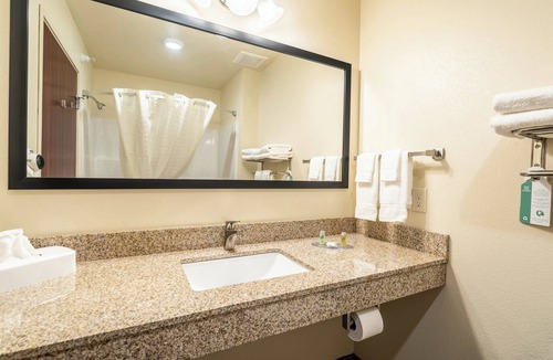 Kermit Hotel | Cobblestone Inn & Suites - Kermit