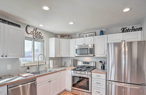 Security-Widefield House | Colorado Springs Home w/ Stunning Mountain Views