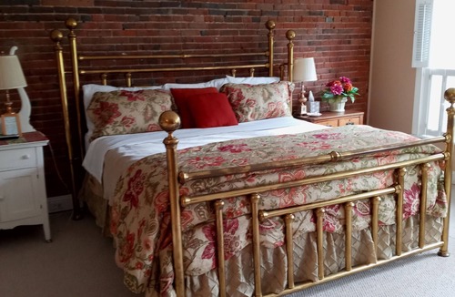 Louisiana Bed & Breakfast | Come see what our Historical town has to offer!