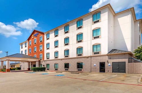Denton Hotel | Comfort Inn Near UNT