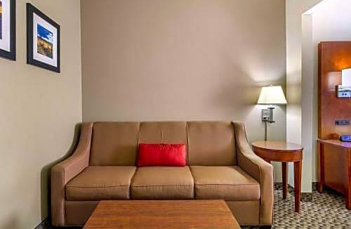 Sterling Hotel | Comfort Inn Sterling