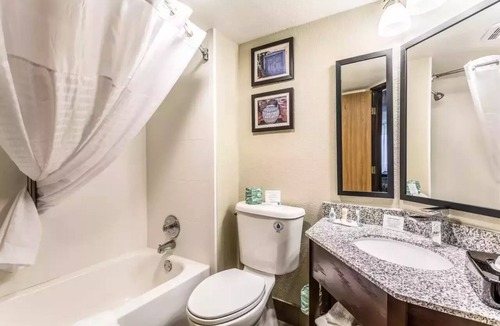Albuquerque Hotel | Comfort Inn & Suites Albuquerque Downtown
